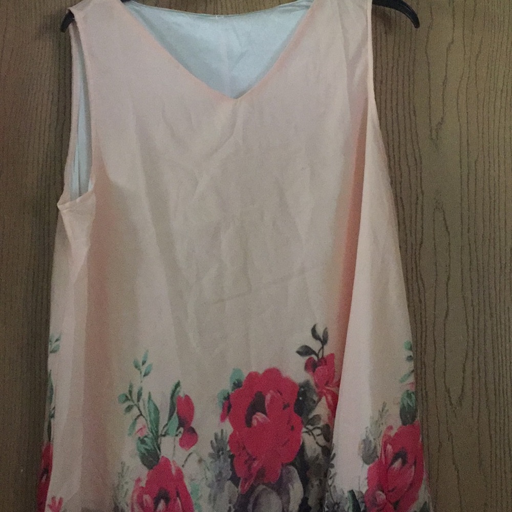 Beautiful handkerchief bottom blouse floral bottom